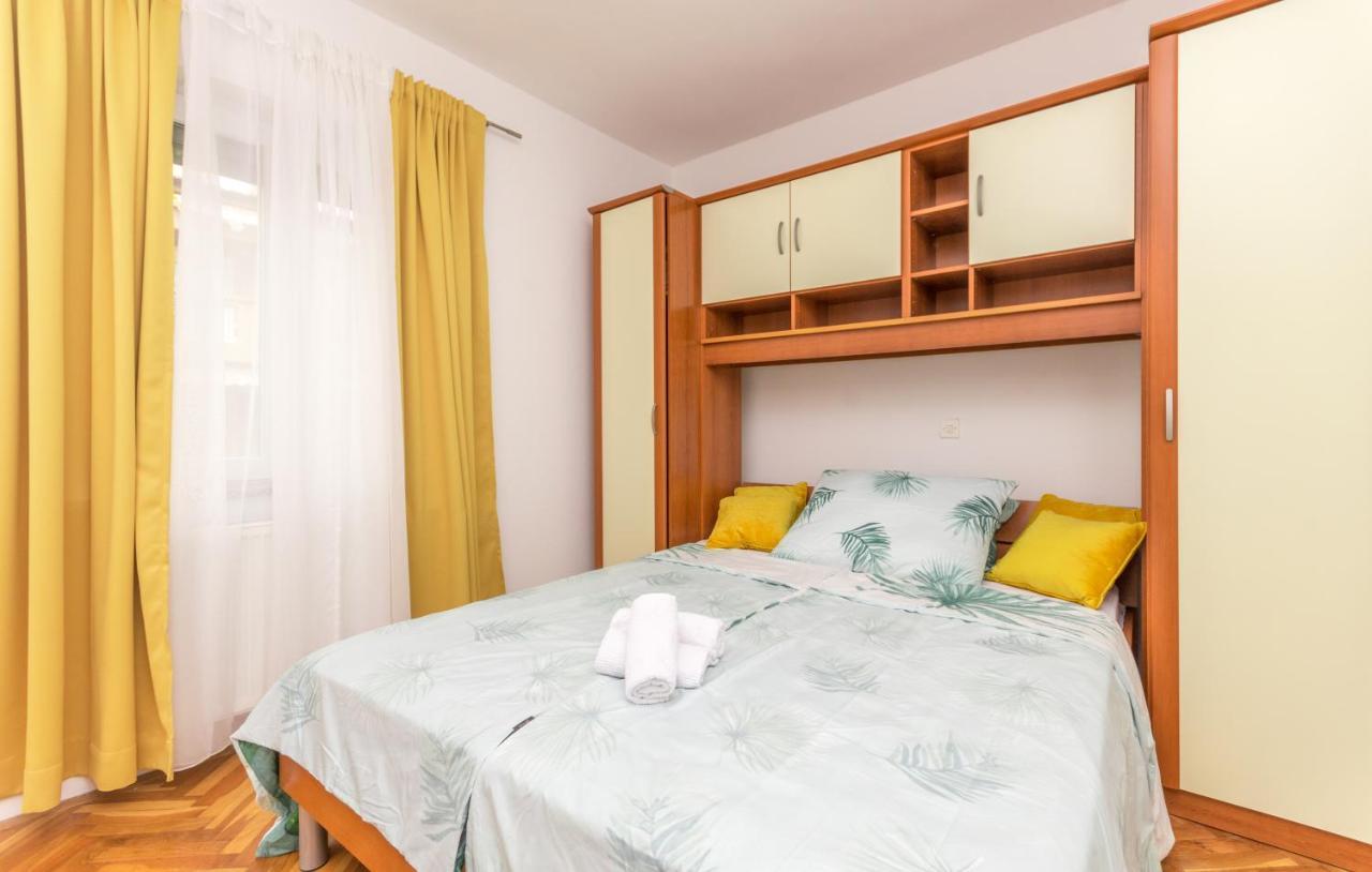 Apartment Pavla With Pool Zadar Exterior foto